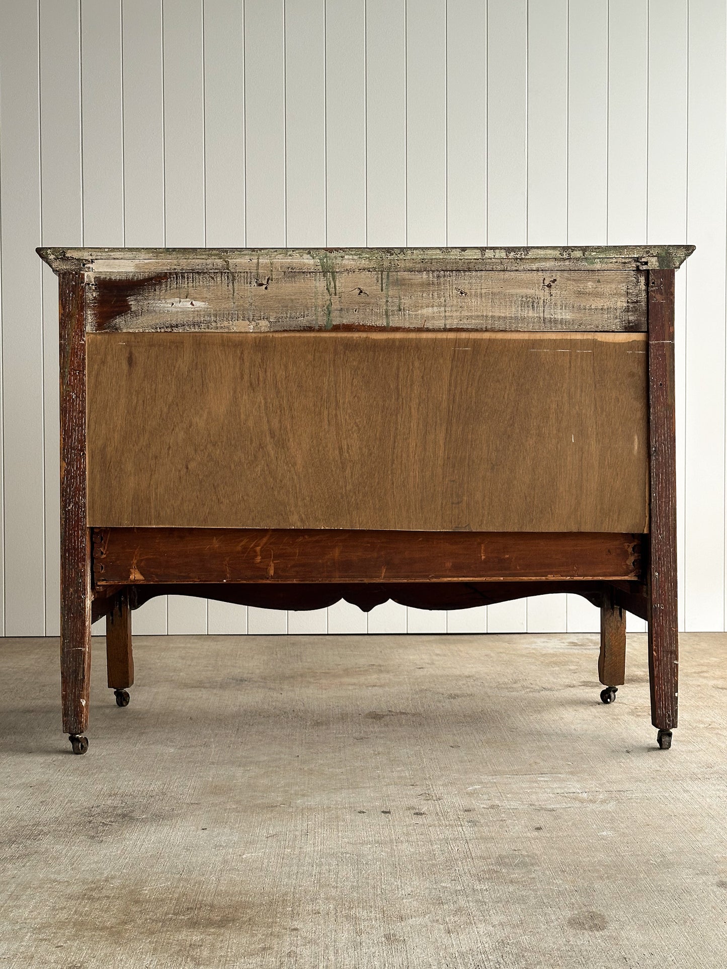 Antique Oak Serpentine Chest of Drawers, C. 1890