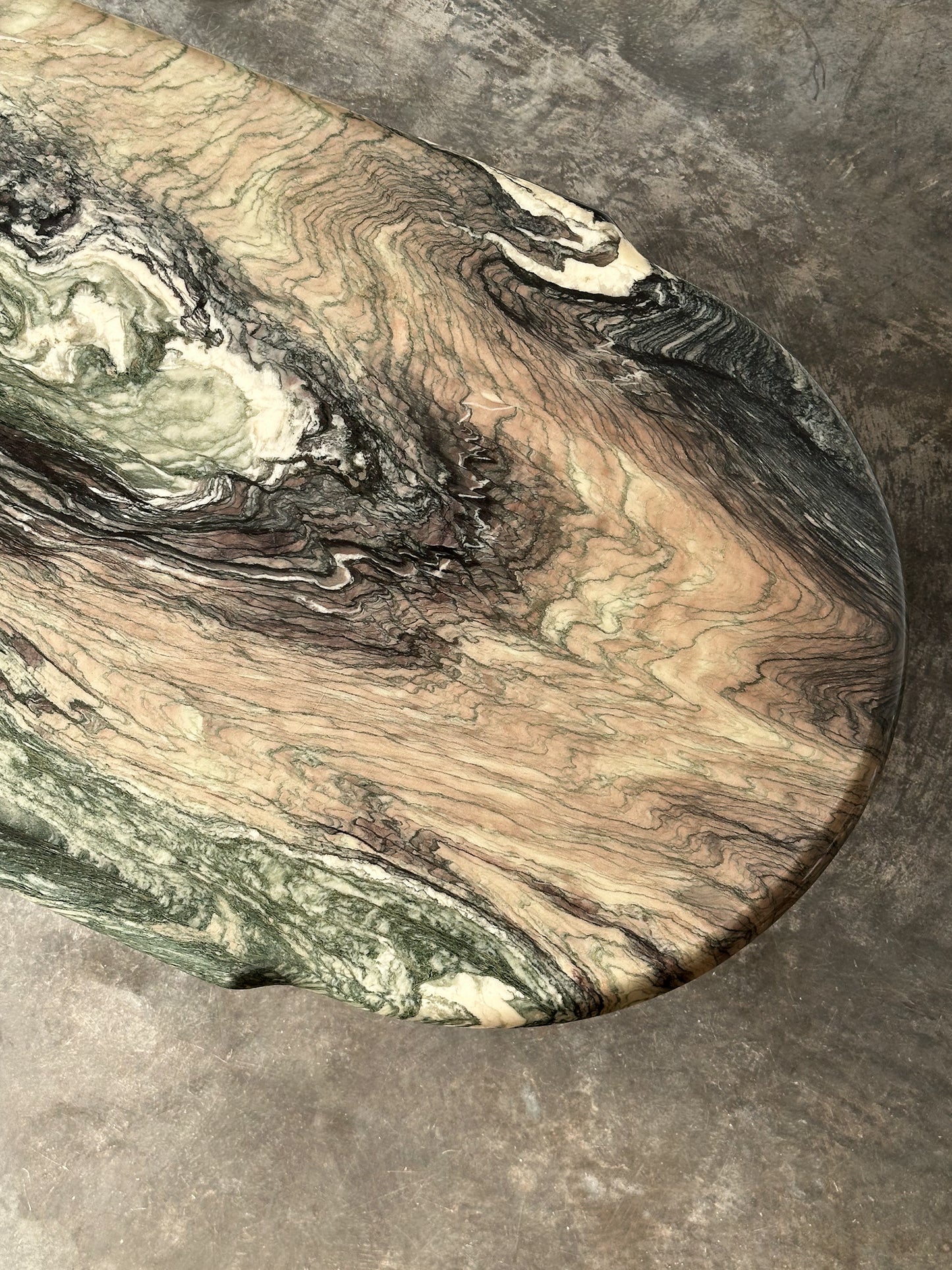 Cipollino Ondulato Marble Oval Coffee Table, Italy, 1980s