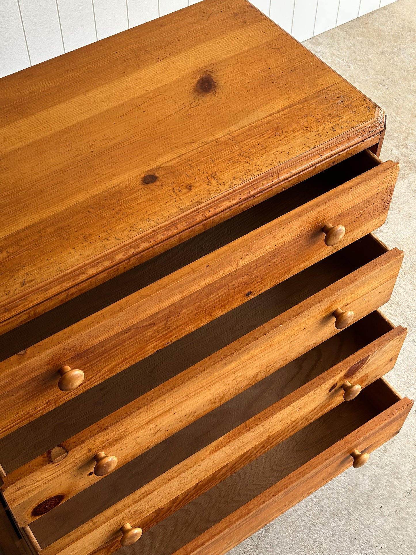 Vintage Lane “America” Collection Pine Chest of Drawers