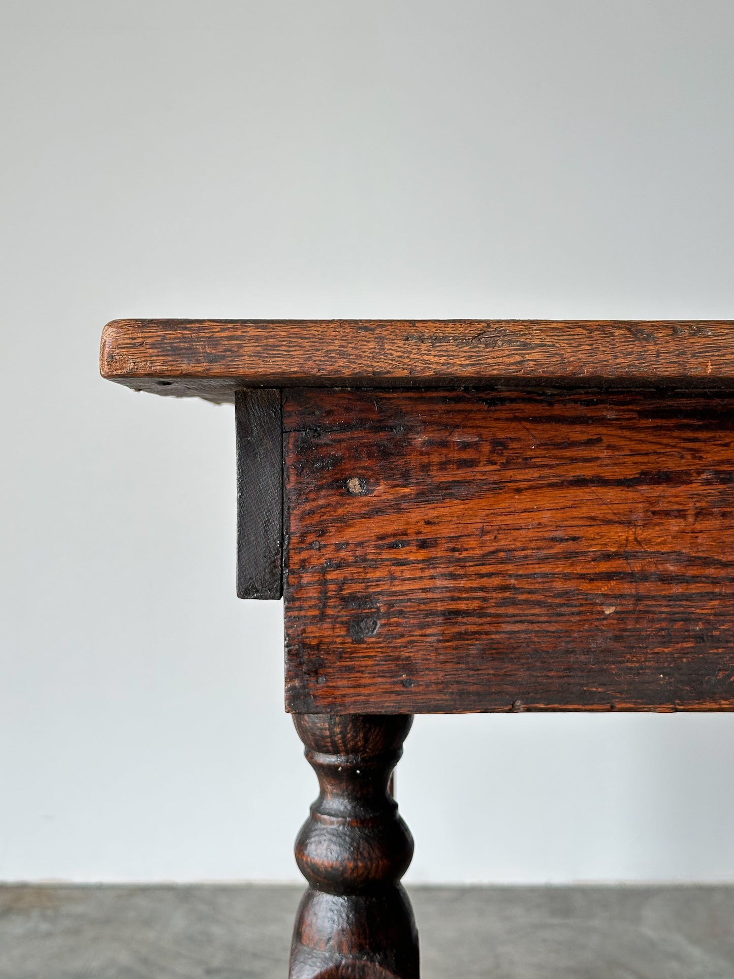Antique American Country Store Oak General Table, Late 19th Century