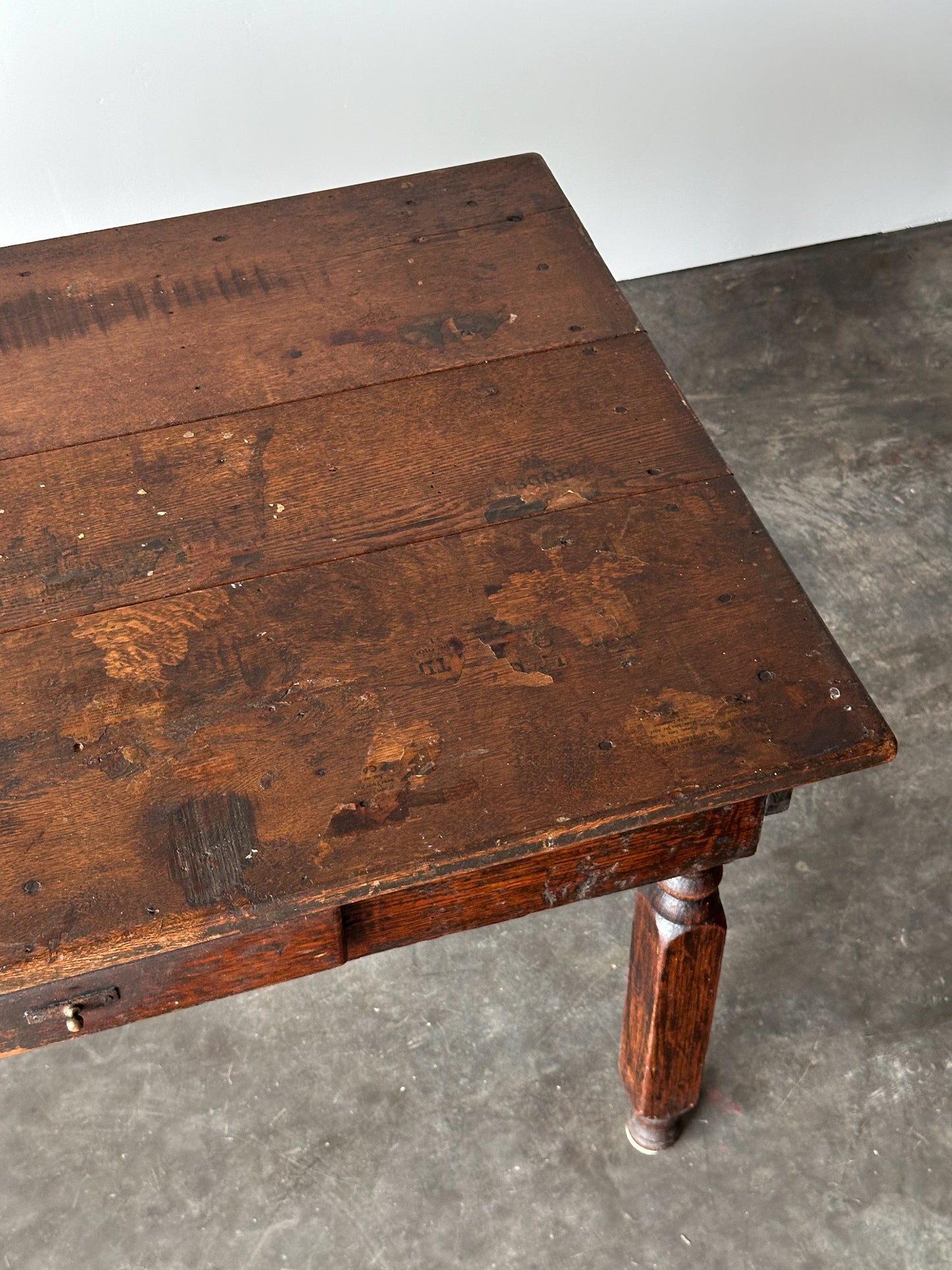 Antique American Country Store Oak General Table, Late 19th Century