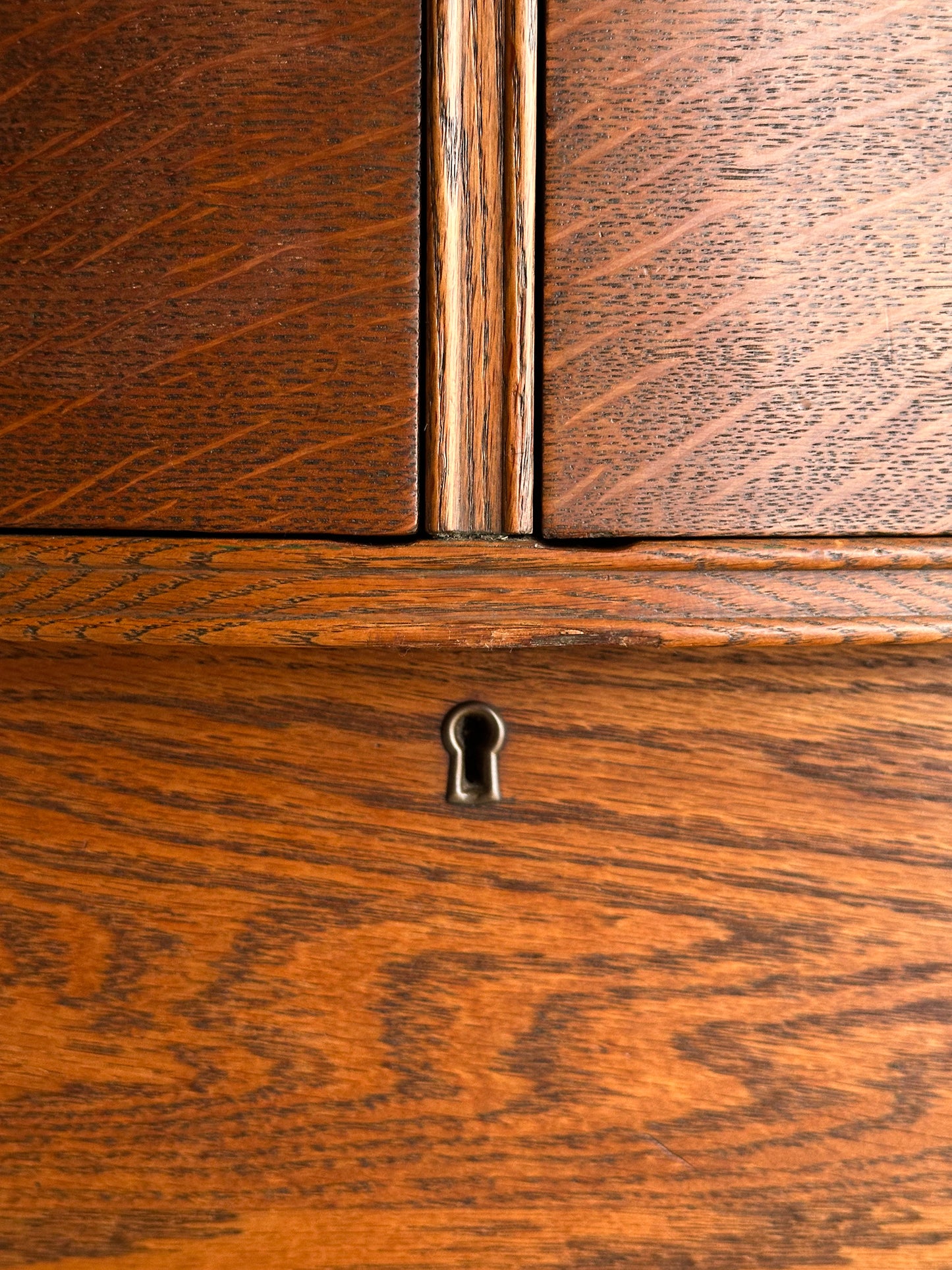 Antique Oak Serpentine Chest of Drawers, C. 1890