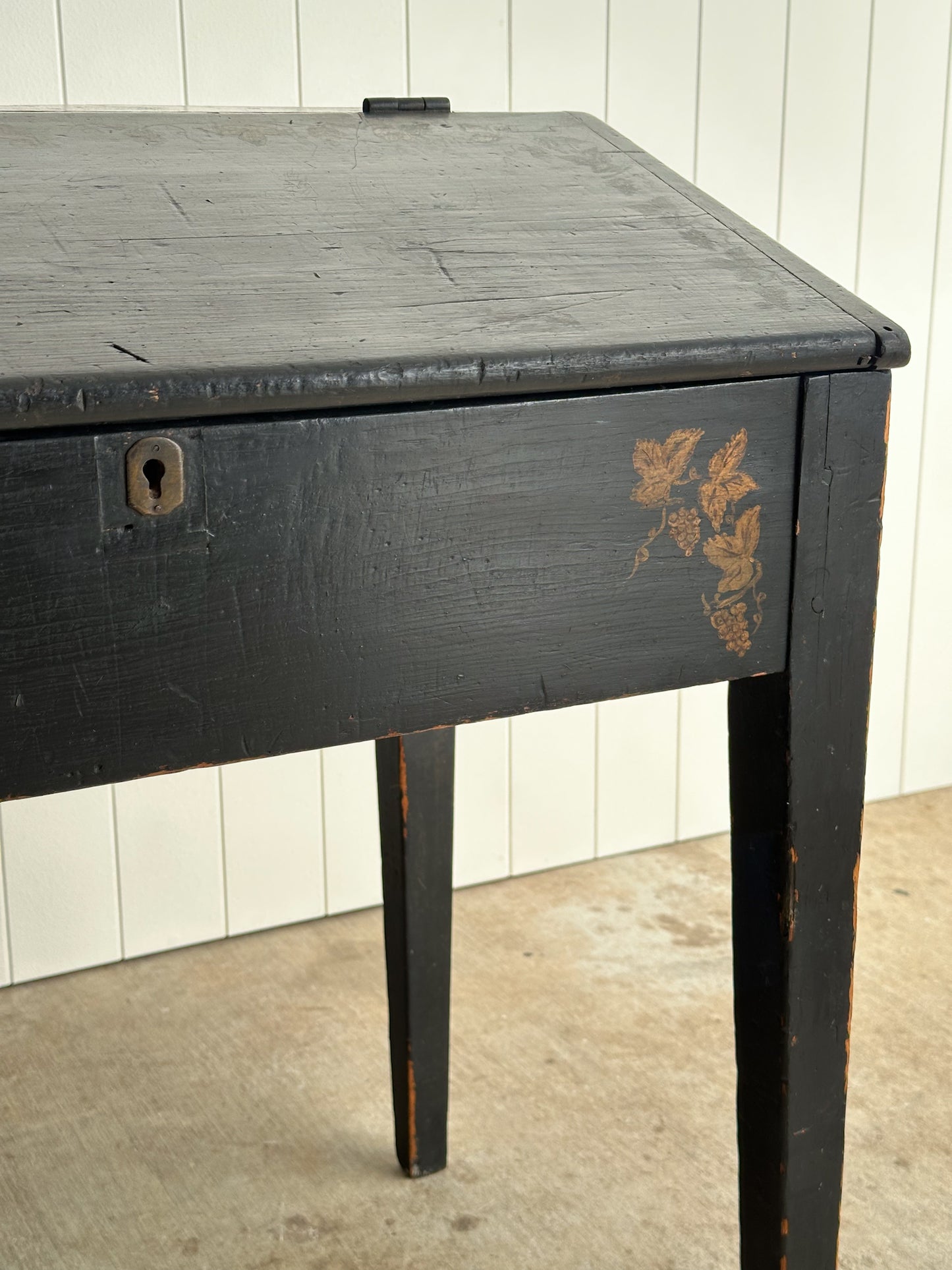 Early 19th Century Antique American Folk Art Painted Slant-Front Desk