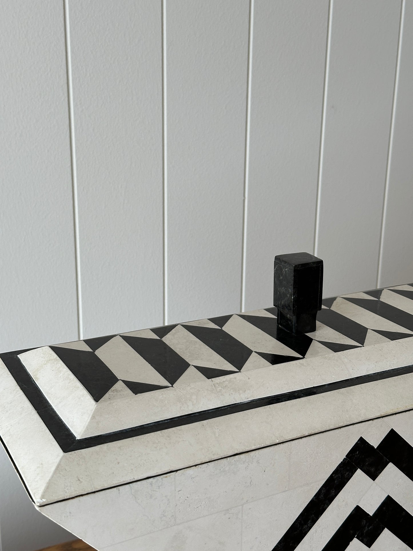 Vintage Maitland-Smith Tessellated Mactan Stone Box With Marble and Brass Inlay