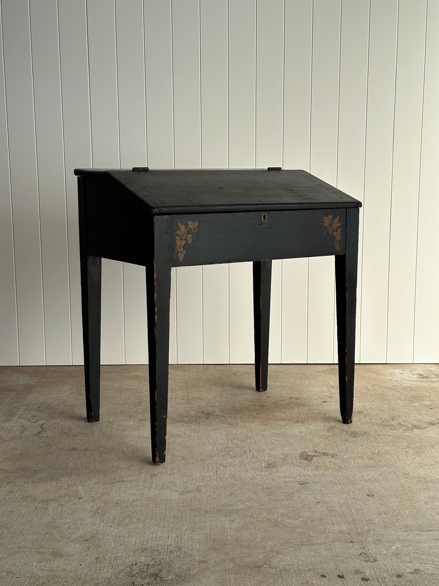 Early 19th Century Antique American Folk Art Painted Slant-Front Desk