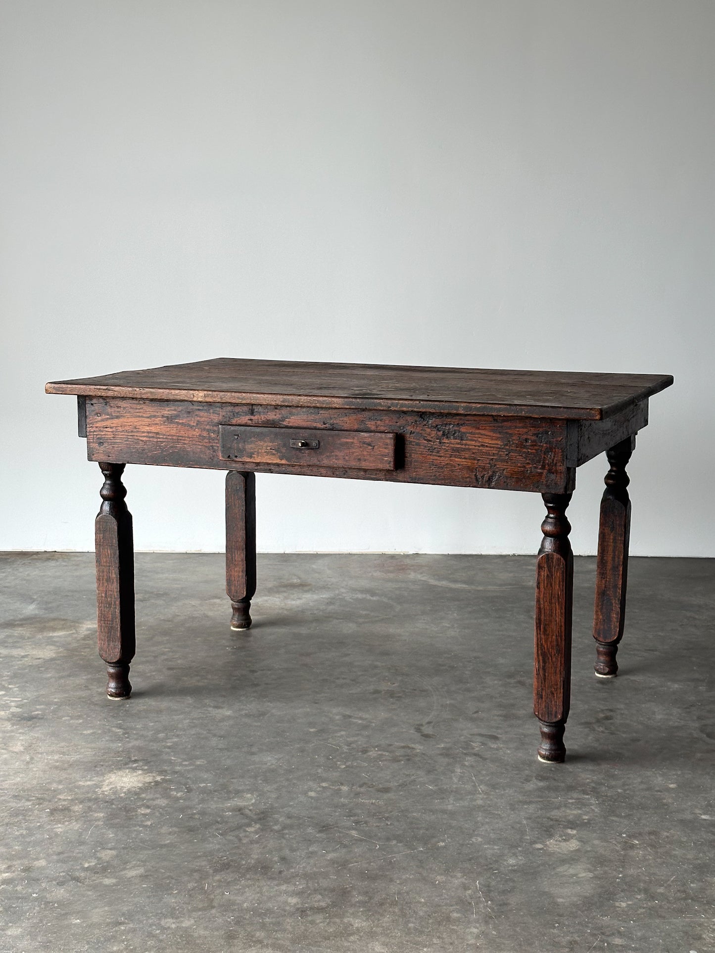 Antique American Country Store Oak General Table, Late 19th Century