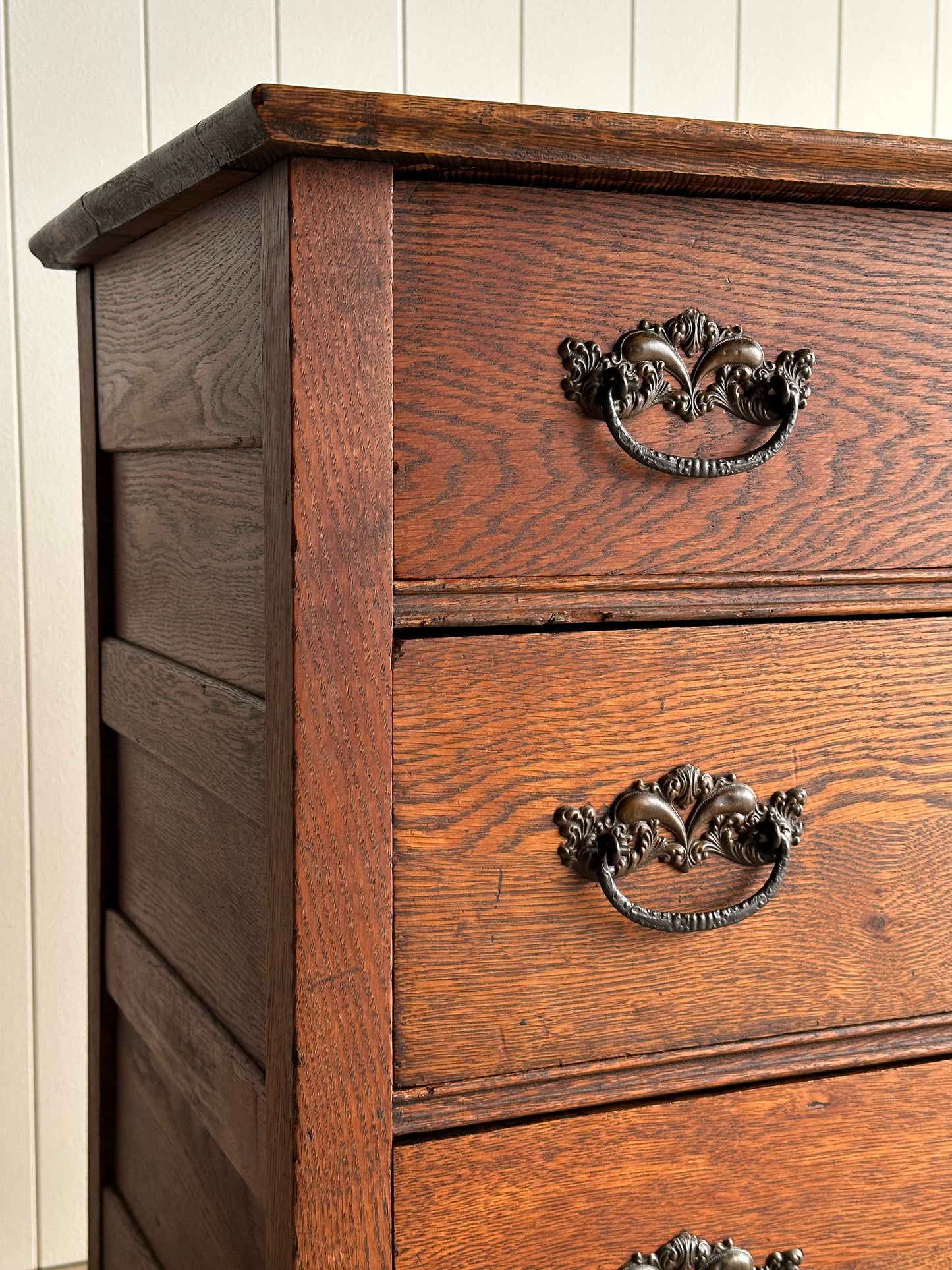 Antique Oak Chest of Drawers, Late 19th Century