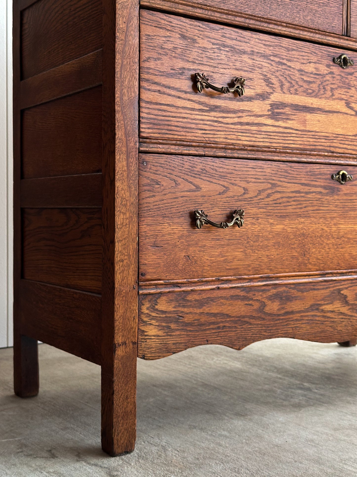 Antique Oak Chest of Drawers, Late 19th Century
