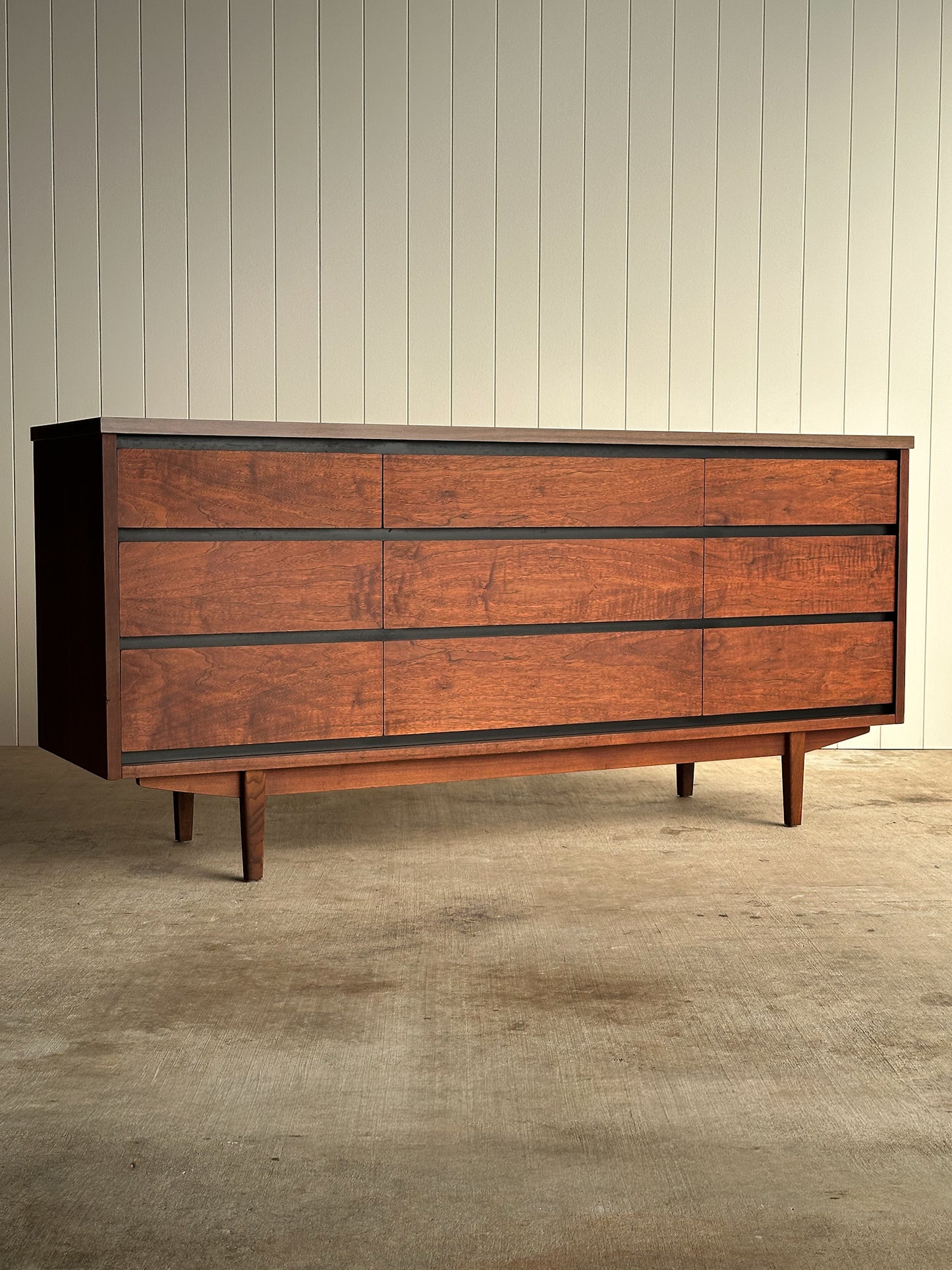 Mid-Century Walnut Nine-Drawer Dresser by Stanley, C. 1960s