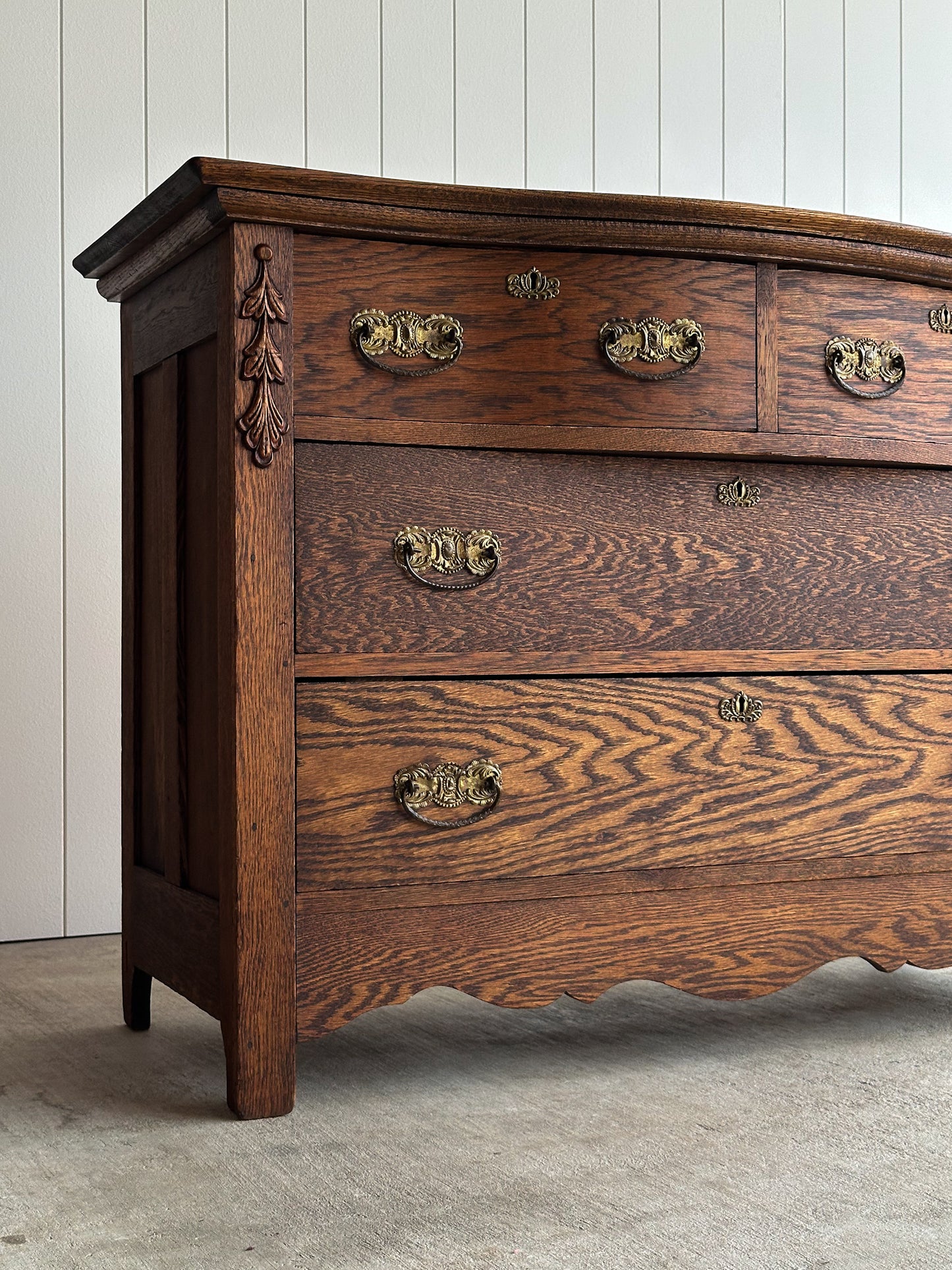 Antique Cathedral-Grain Oak Serpentine Chest of Drawers