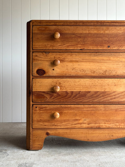 Vintage Lane “America” Collection Pine Chest of Drawers