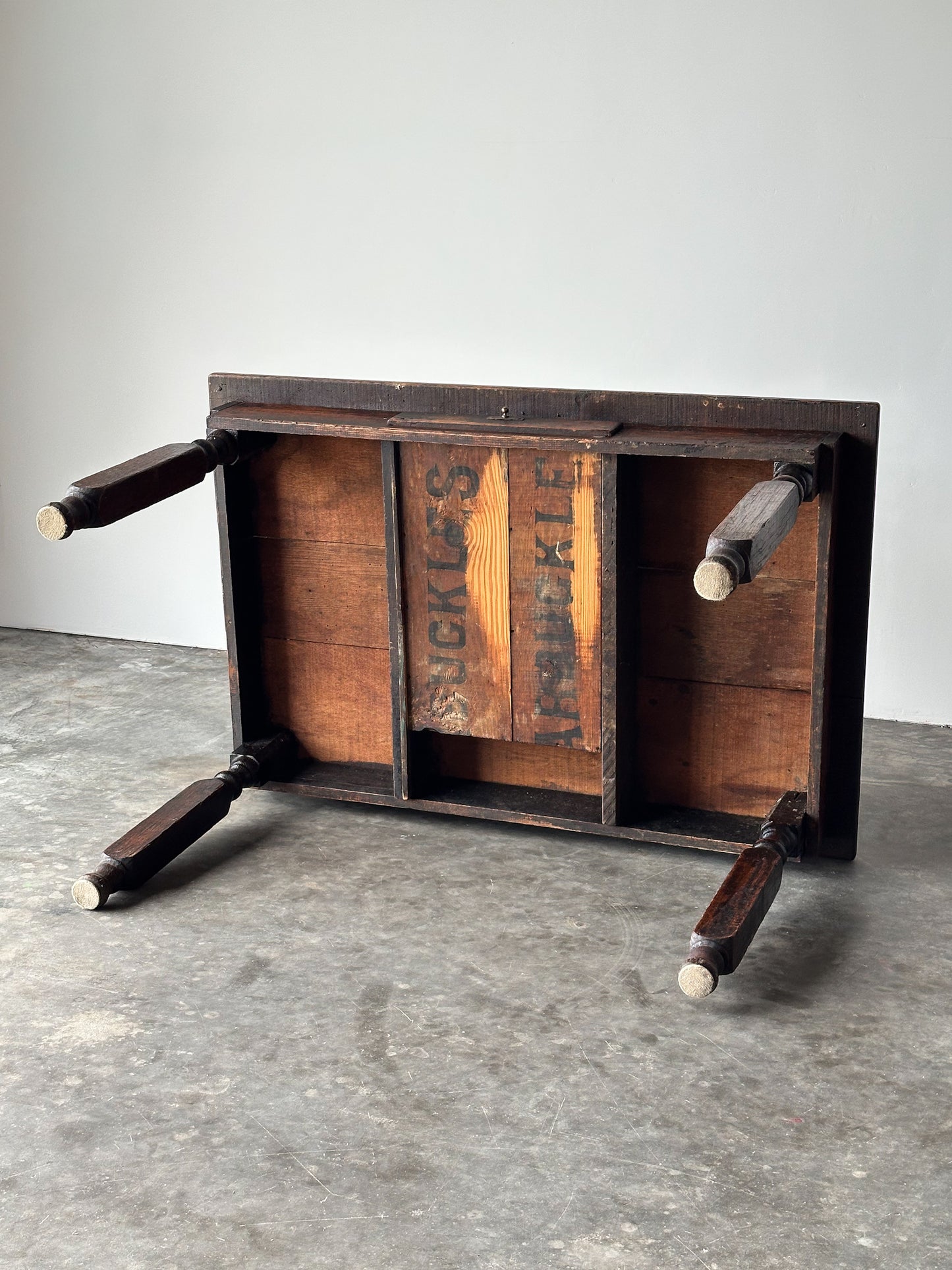 Antique American Country Store Oak General Table, Late 19th Century