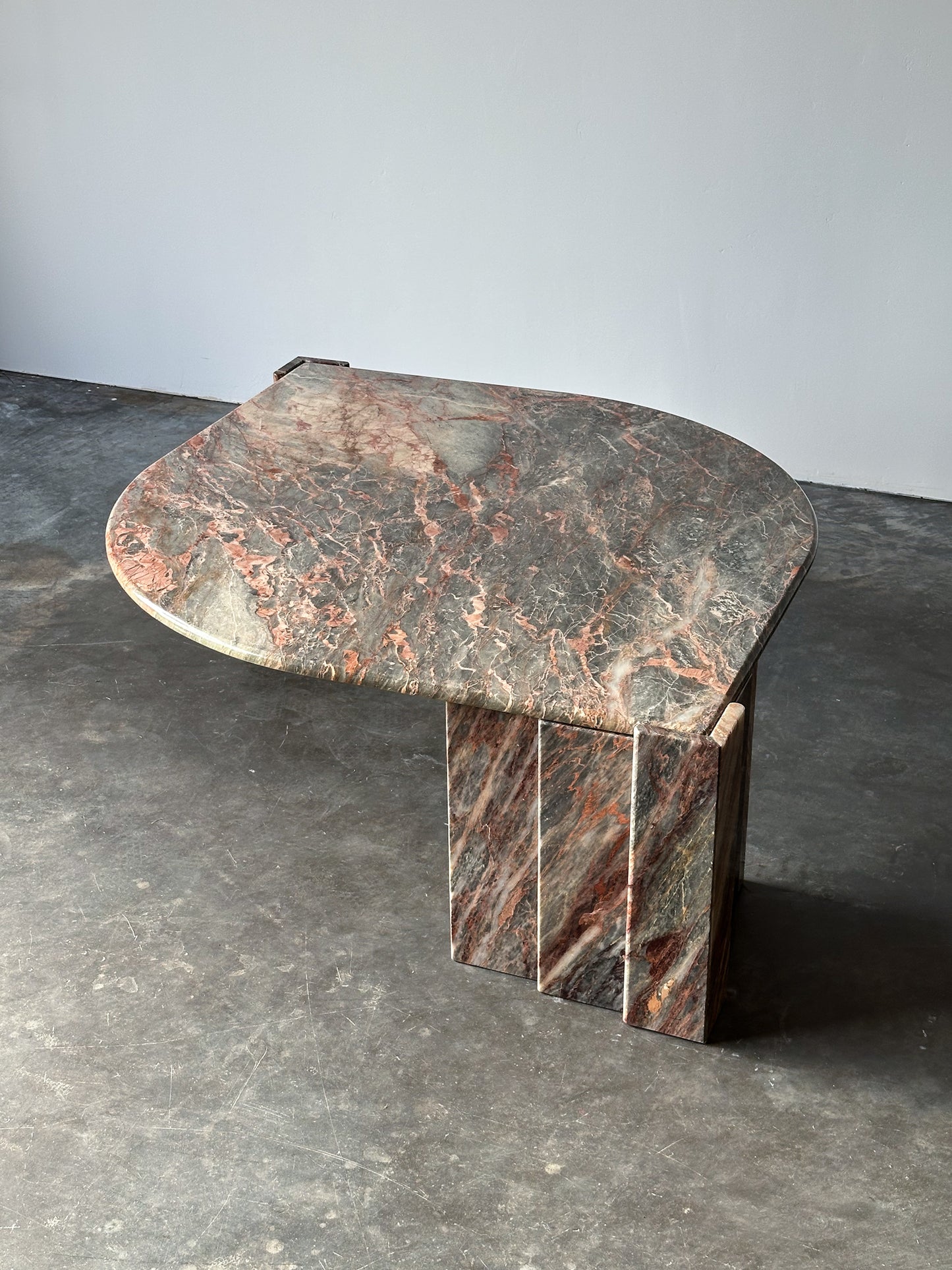 Fior Di Pesco Marble Sculptural Coffee Table, Italy, 1980s