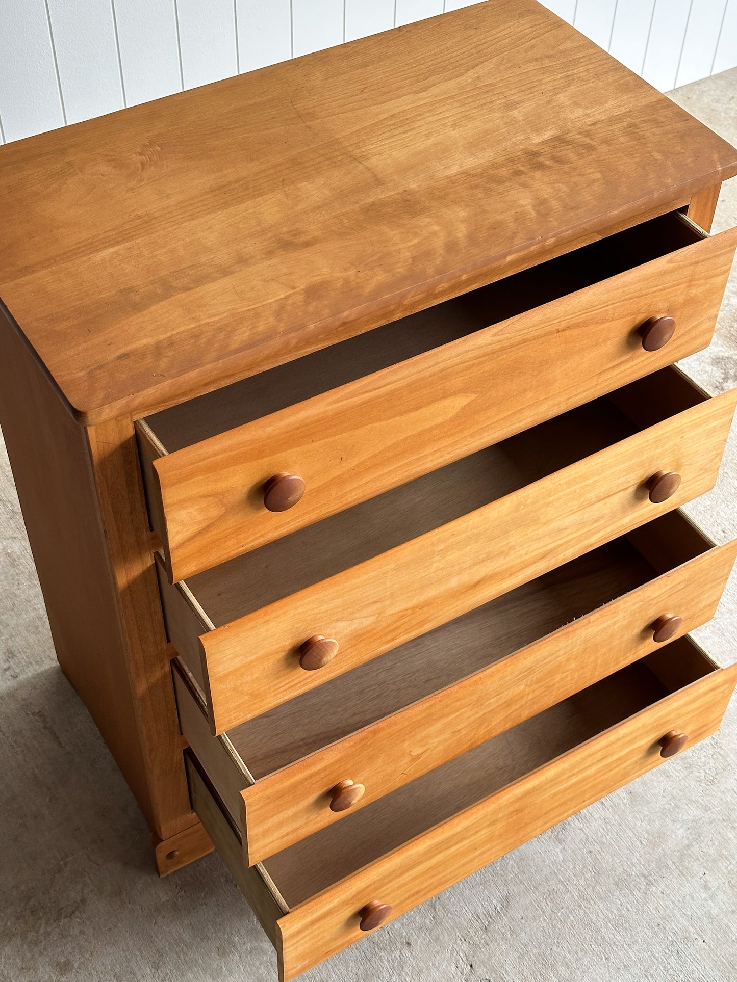 Vintage Honey Tone Wooden Chest of Drawers