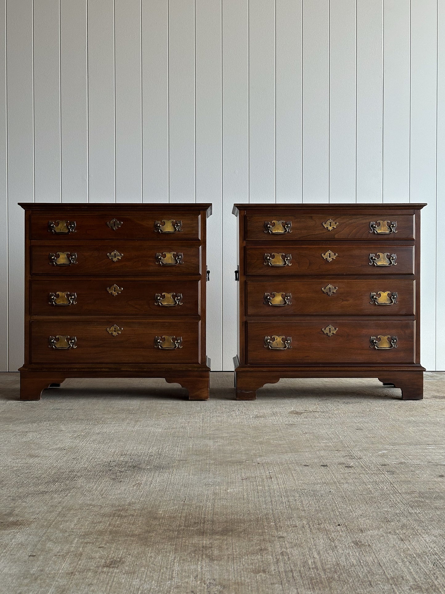 Pair of Pennsylvania House Georgian Cherry Bachelor Chests, C. Late 20th Century