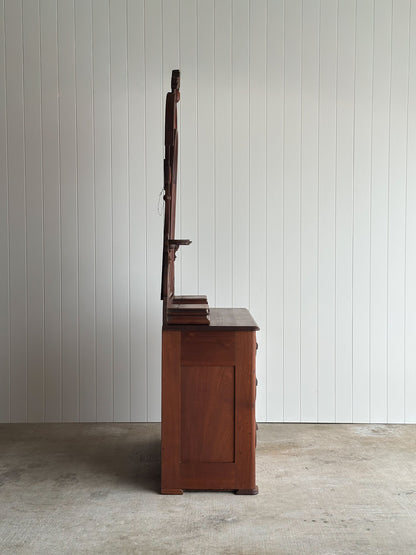 Antique Mid-19th Century Walnut Dresser with Hidden Drawer