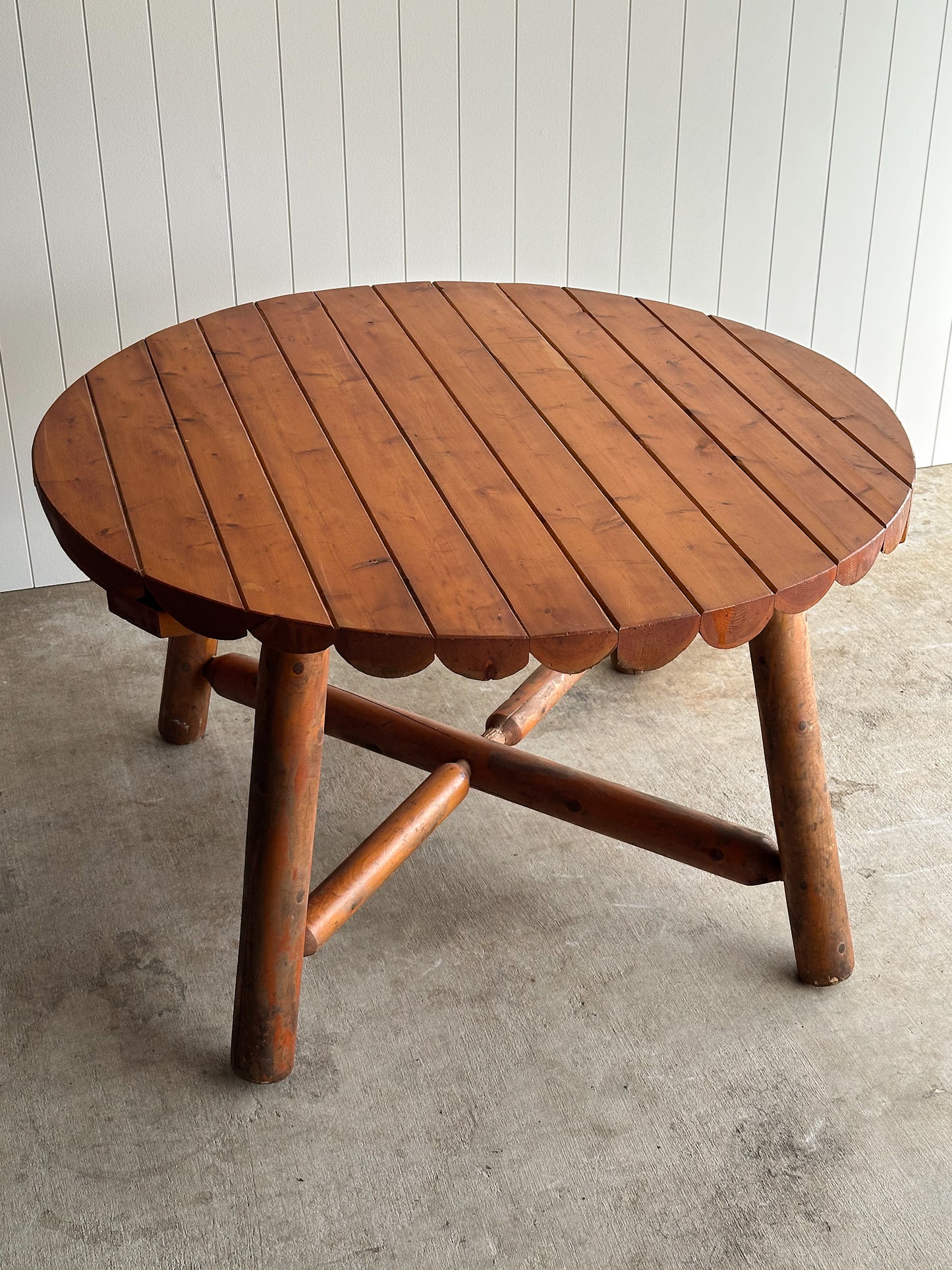 Early 20th Century Pine Dining Table with Scalloped Edge