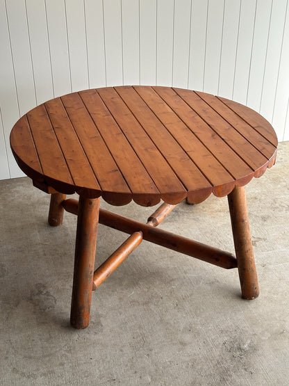 Early 20th Century Pine Dining Table with Scalloped Edge