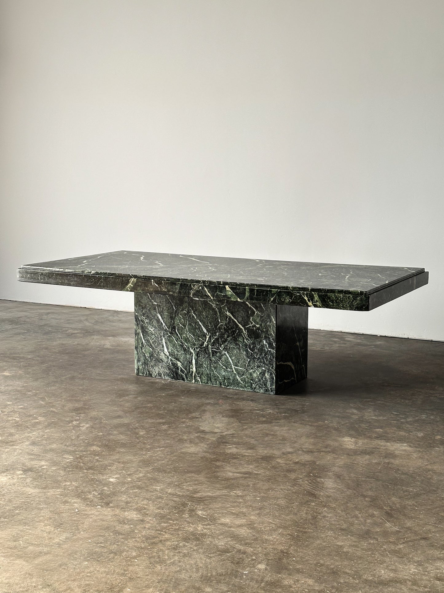 Verde Alpi Marble Pedestal Coffee Table, Italy, 1980s