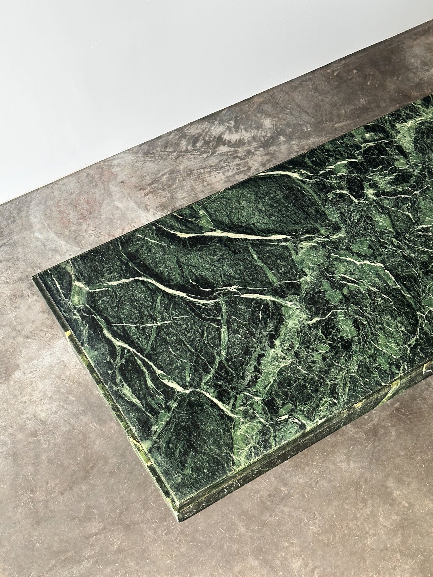 Verde Alpi Marble Pedestal Coffee Table, Italy, 1980s
