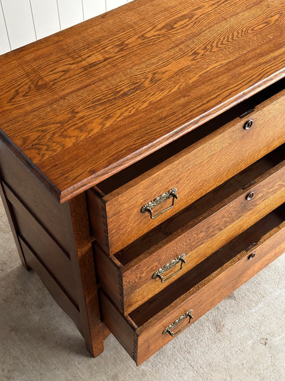 Late 19th Century Antique Oak Chest of Drawers