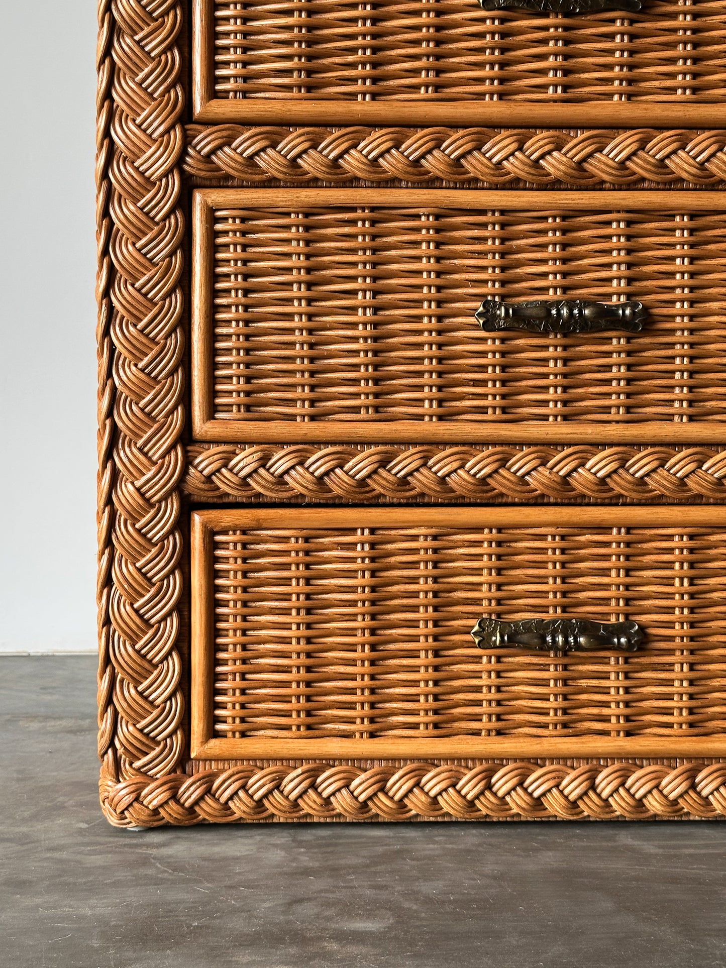 Vintage Woven Wicker Six-Drawer Dresser