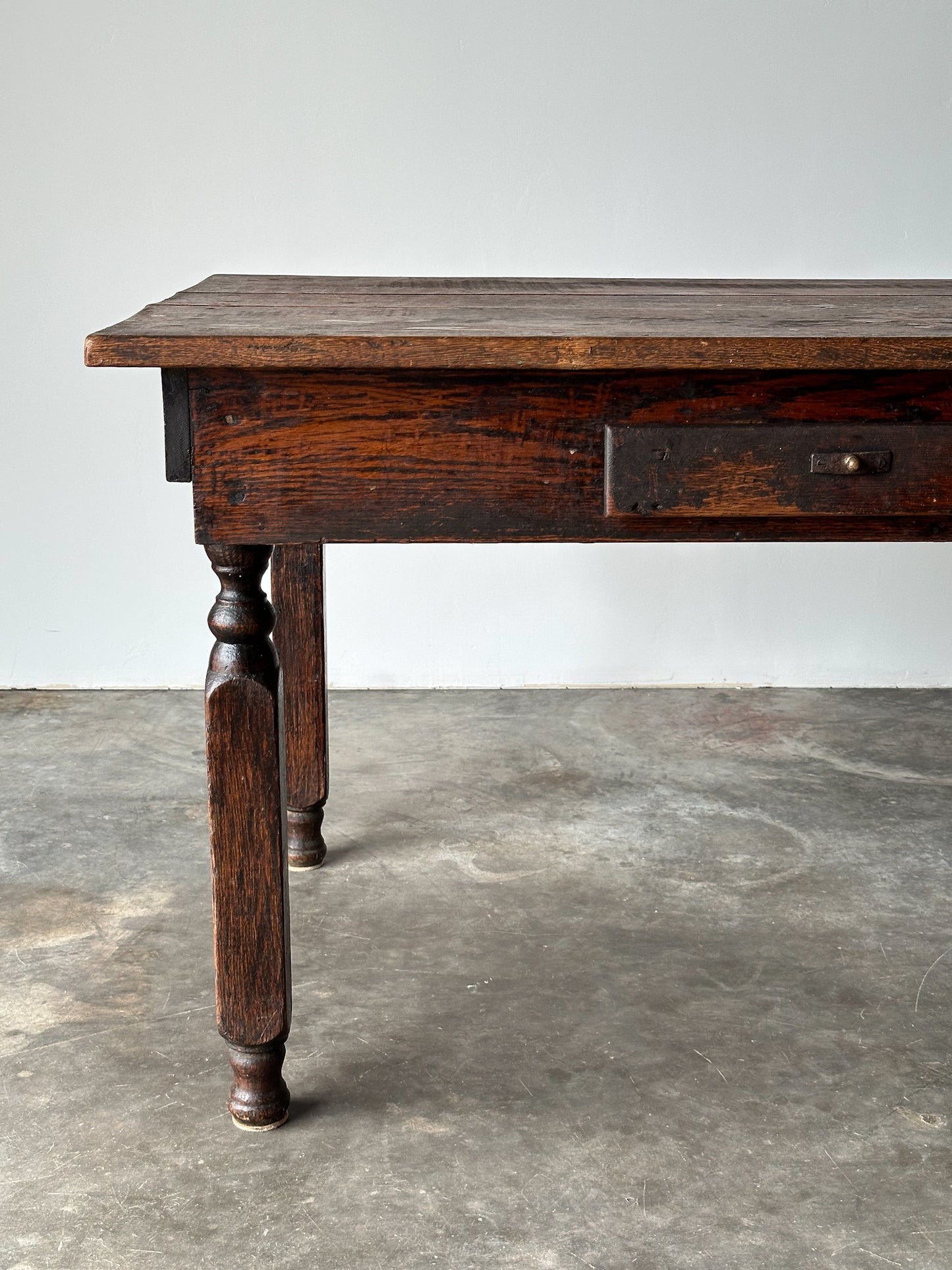 Antique American Country Store Oak General Table, Late 19th Century