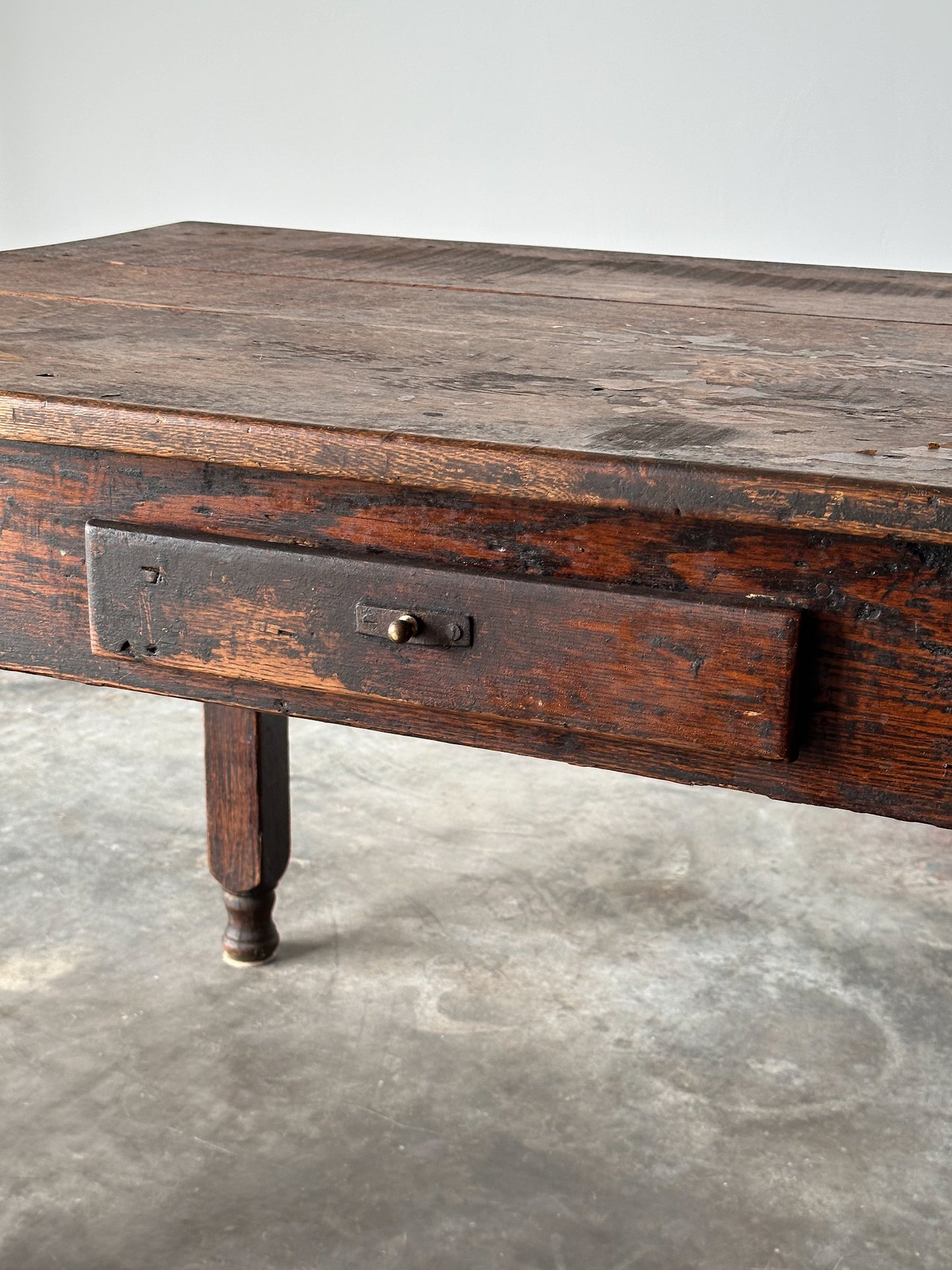 Antique American Country Store Oak General Table, Late 19th Century