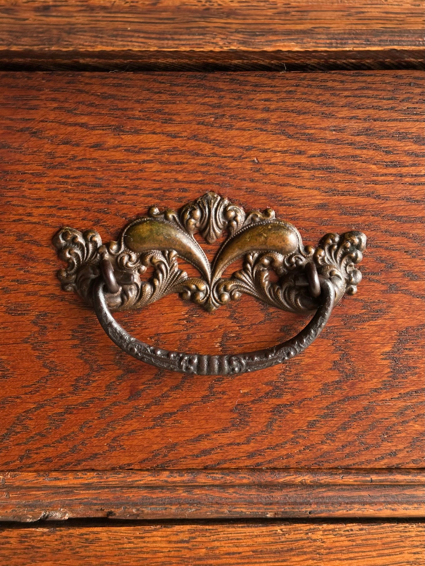 Antique Oak Chest of Drawers, Late 19th Century