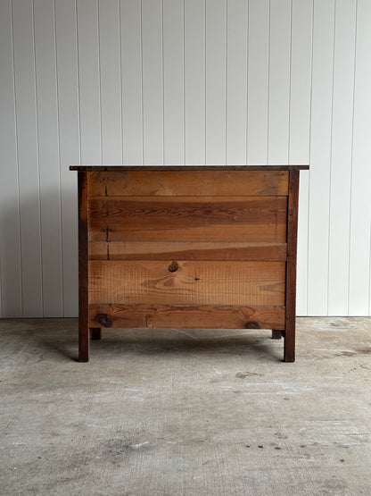 Late 19th Century Antique Oak Chest of Drawers