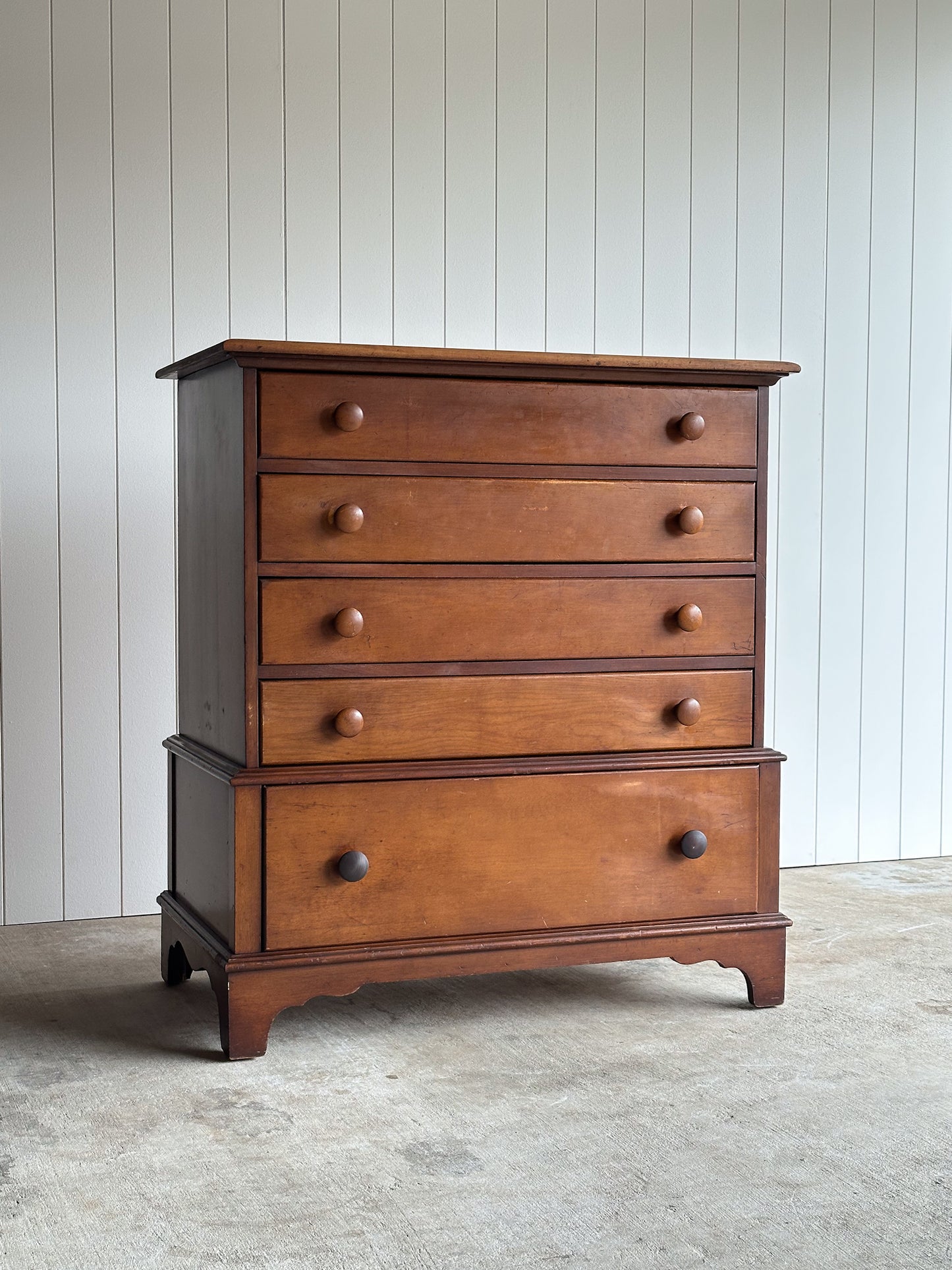 Vintage Chest of Drawers with Hidden Cedar Chest
