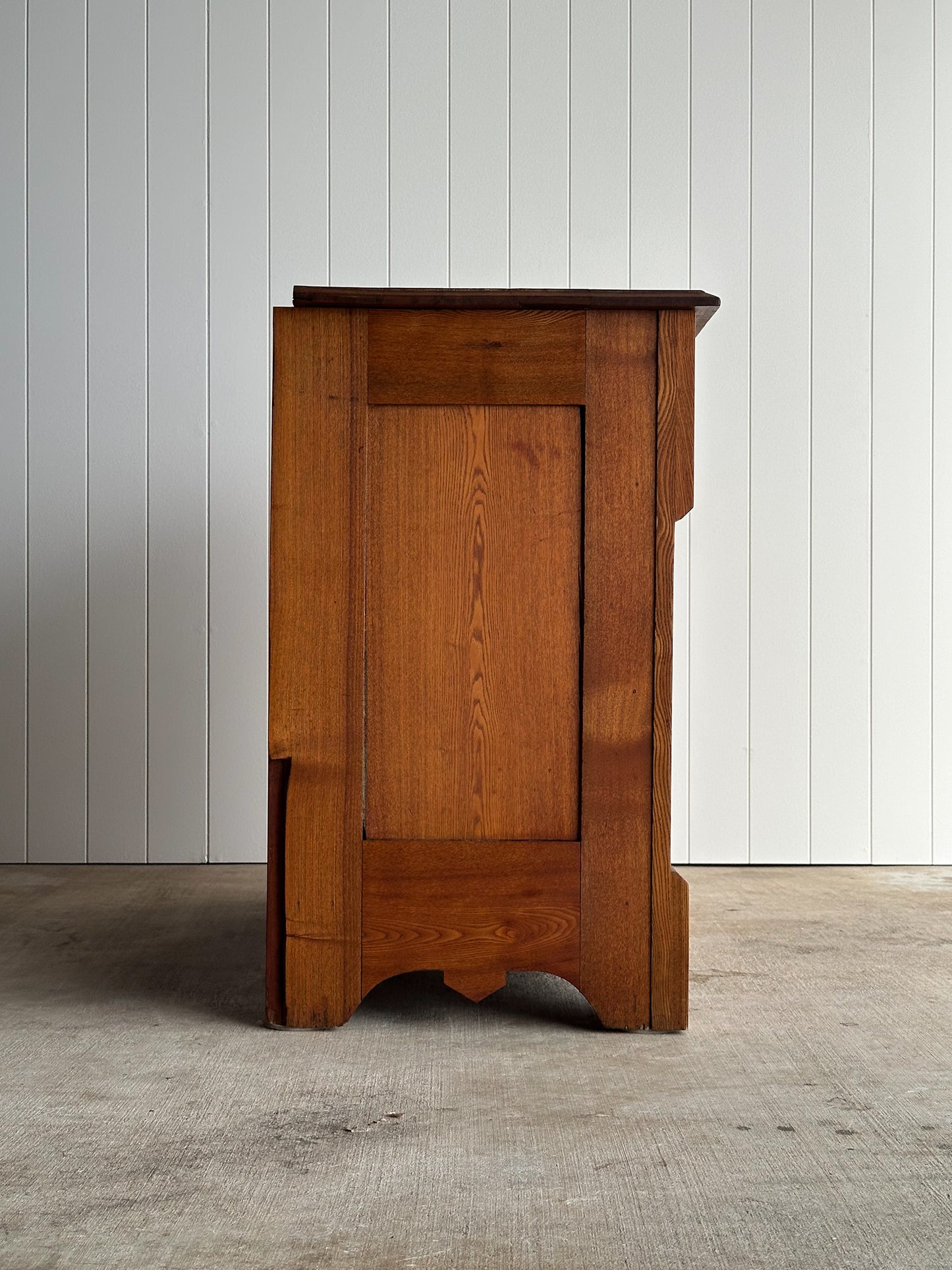 Late 19th Century Carved Oak Chest of Drawers
