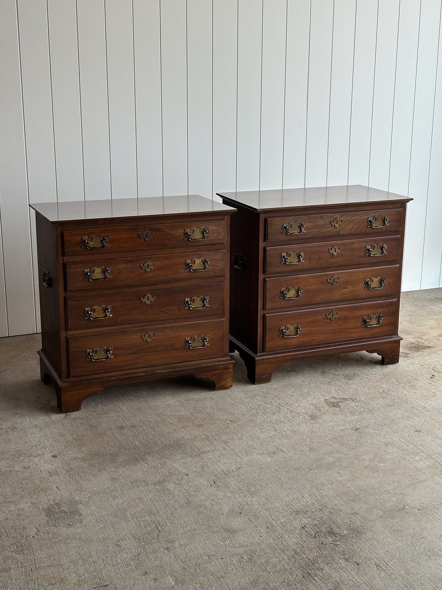 Pair of Pennsylvania House Georgian Cherry Bachelor Chests, C. Late 20th Century