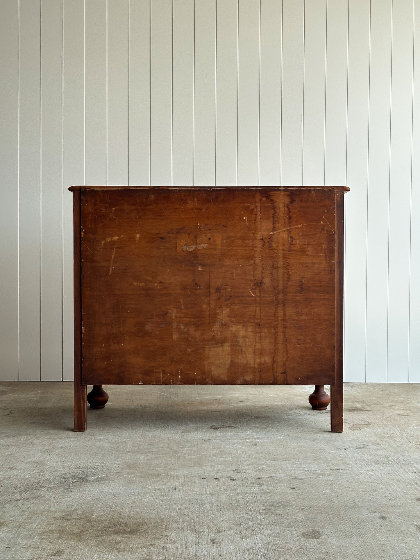 Early 20th Century Birdseye Maple Chest of Drawers