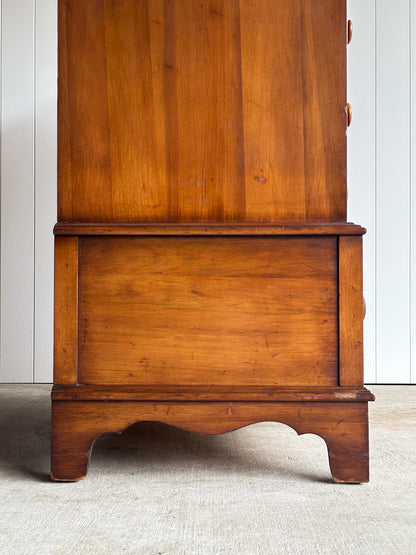 Vintage Chest of Drawers with Hidden Cedar Chest