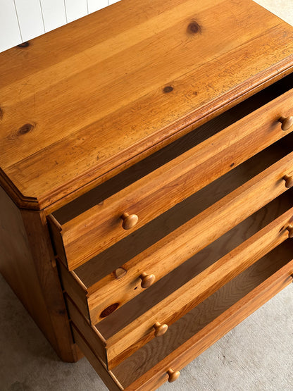 Vintage Lane “America” Collection Pine Chest of Drawers