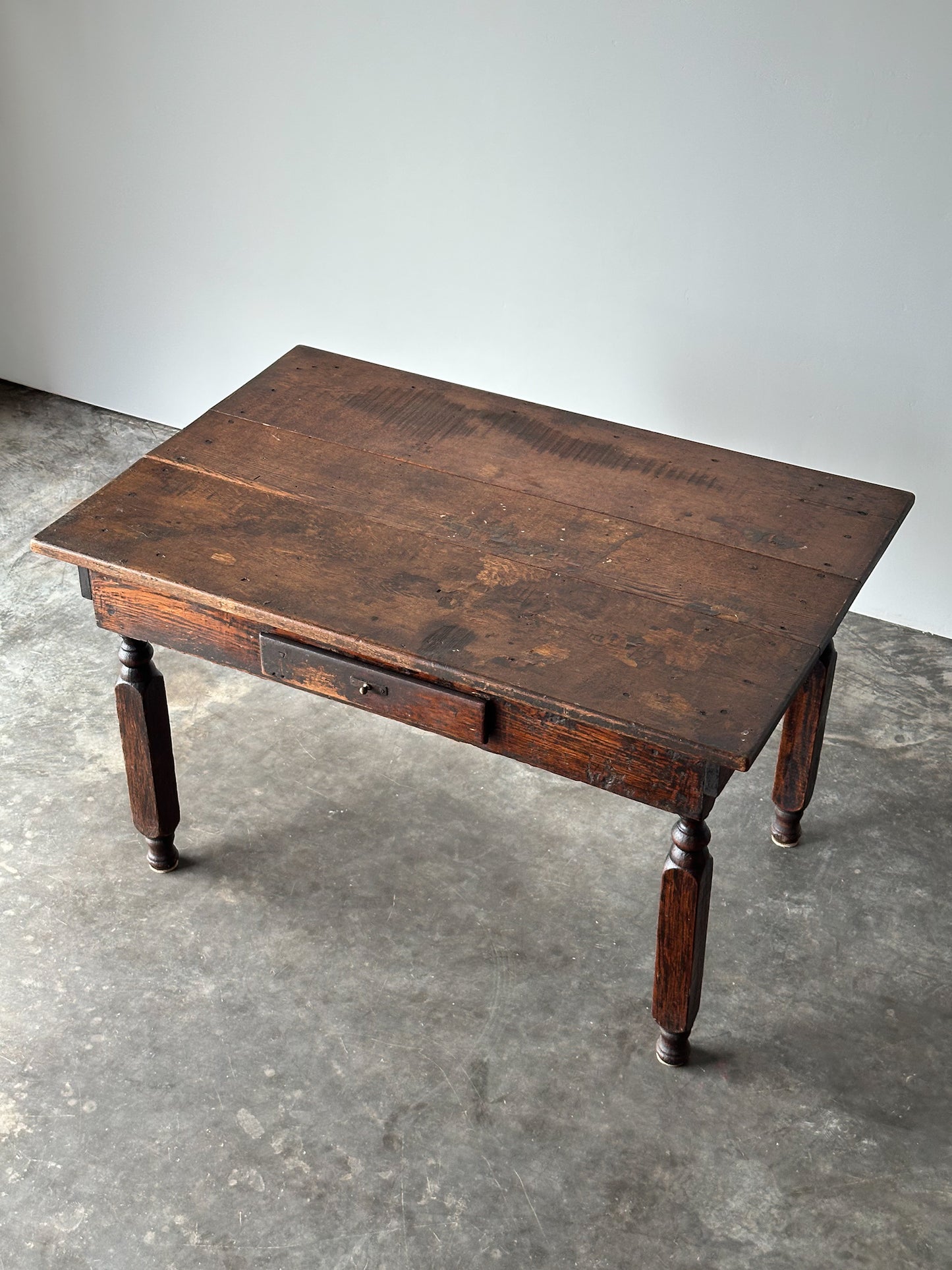Antique American Country Store Oak General Table, Late 19th Century