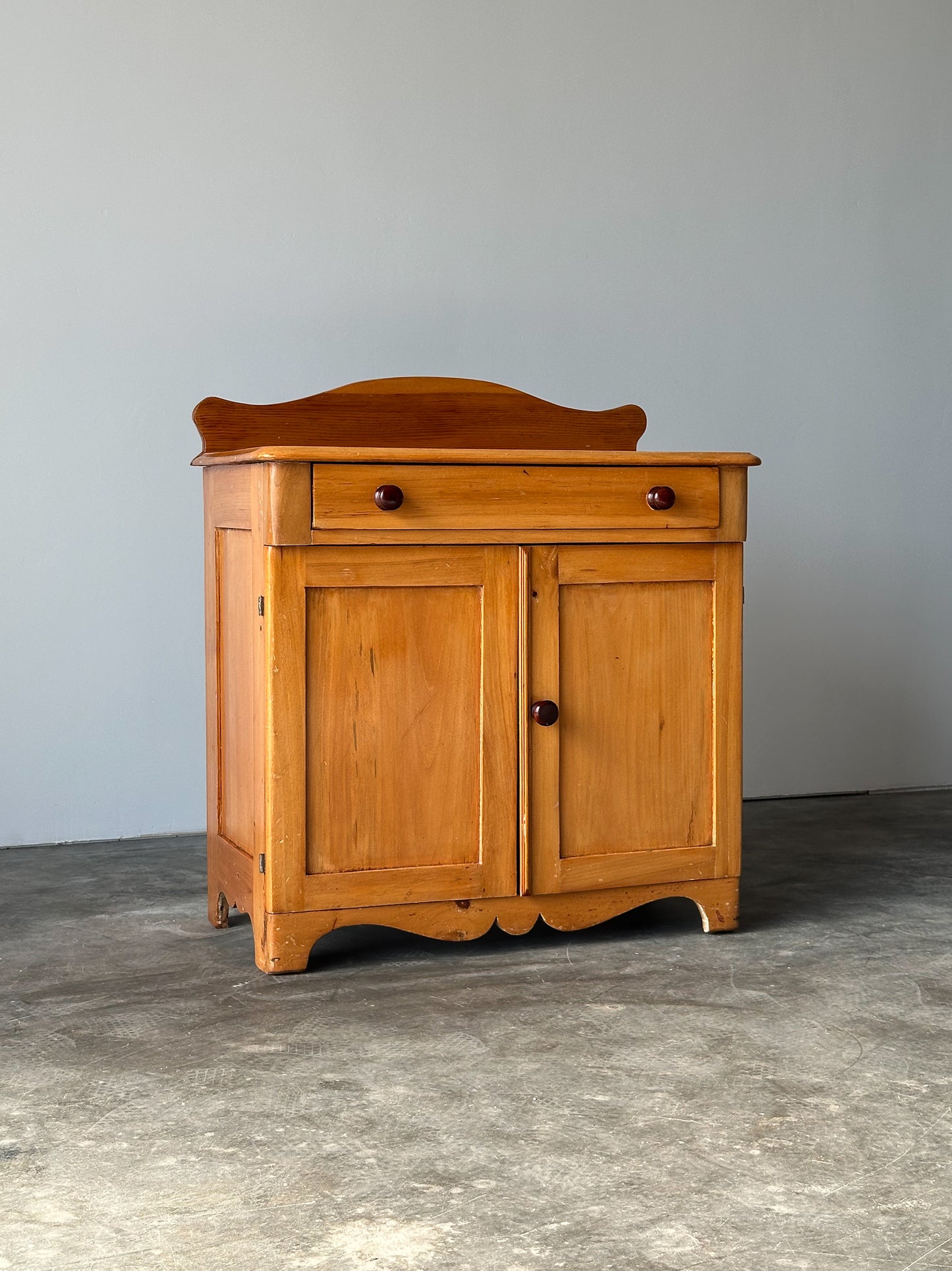 Vintage American Farmhouse Pine Washstand Cabinet