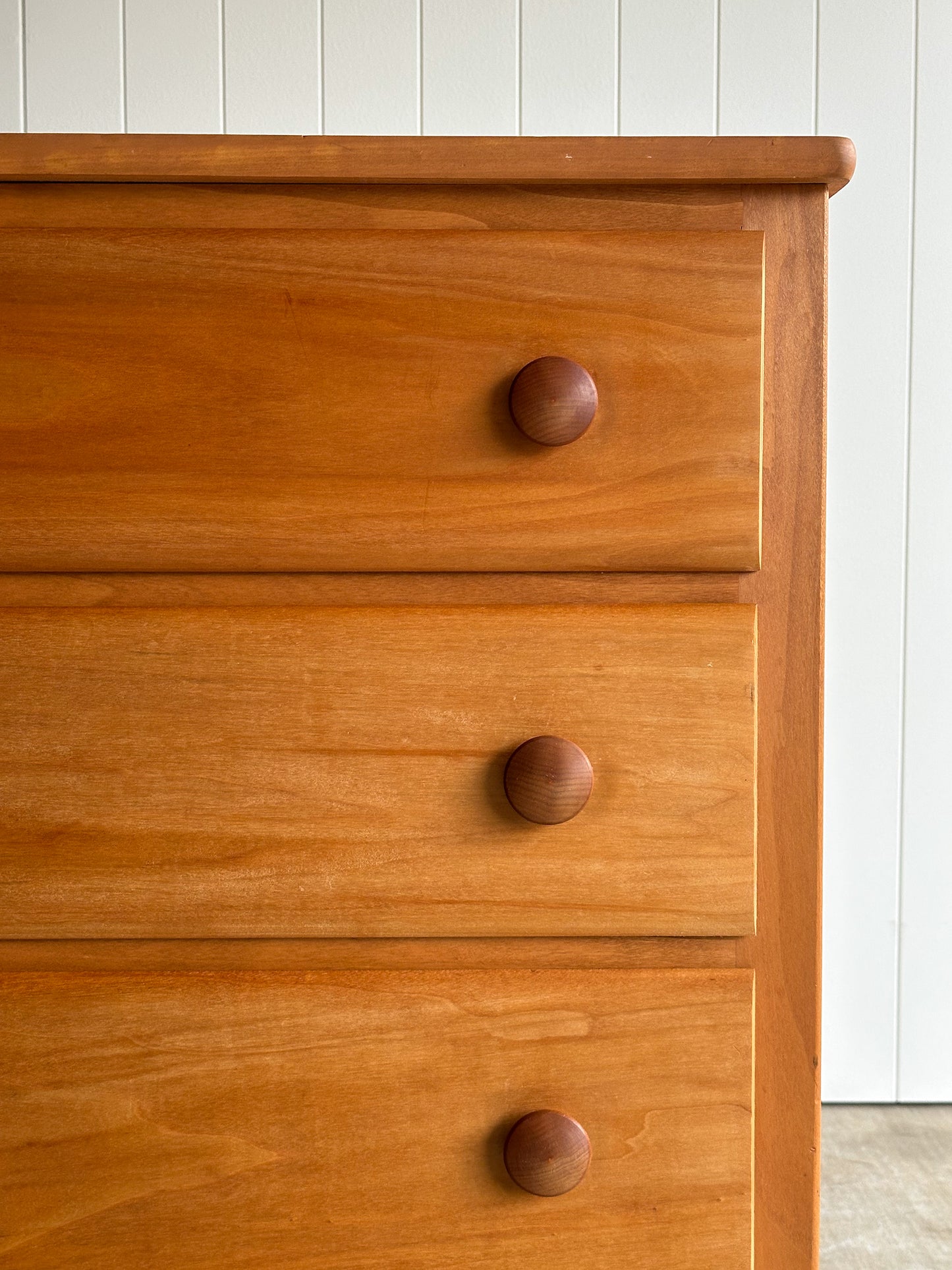 Vintage Honey Tone Wooden Chest of Drawers