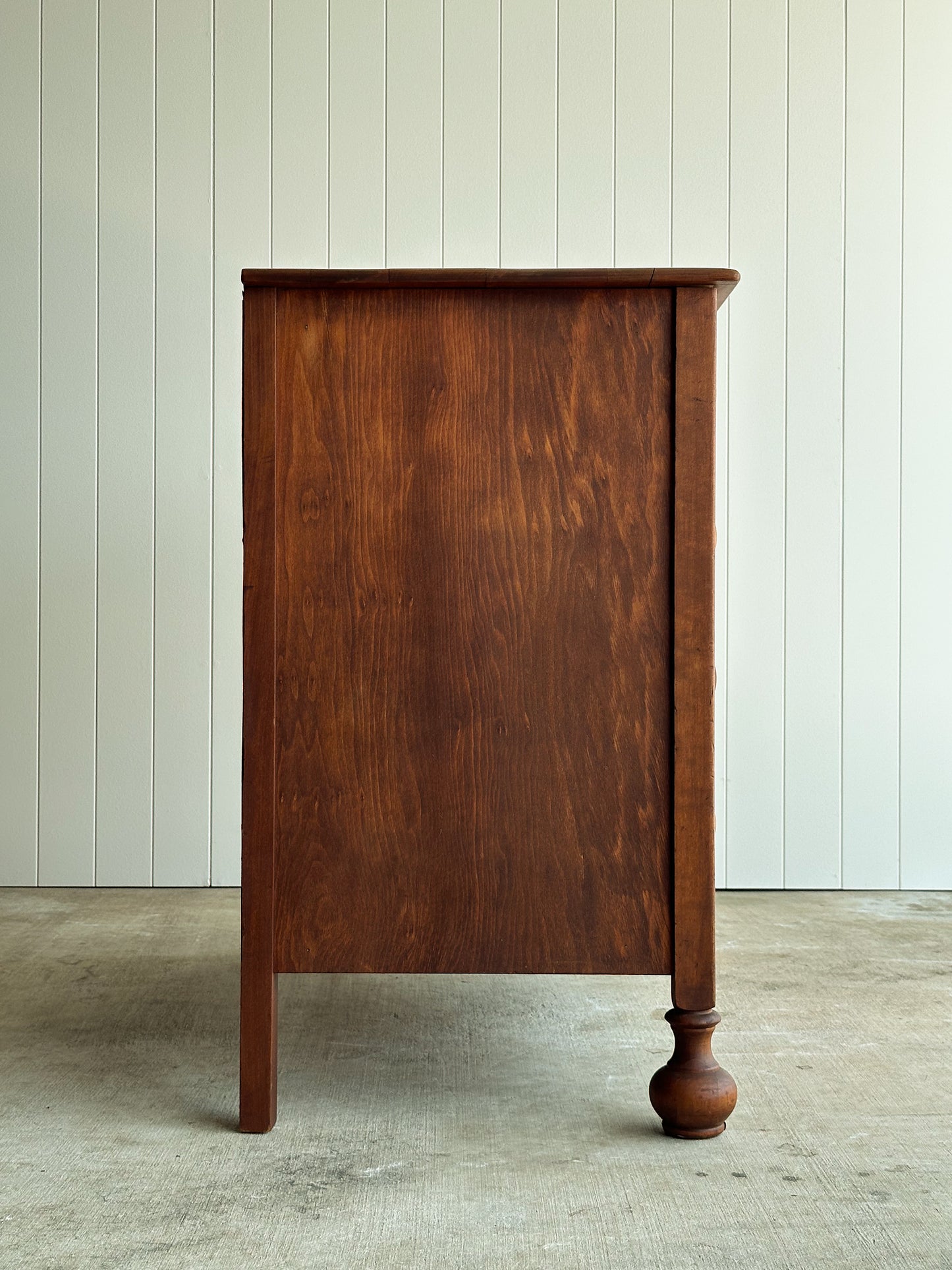Early 20th Century Birdseye Maple Chest of Drawers