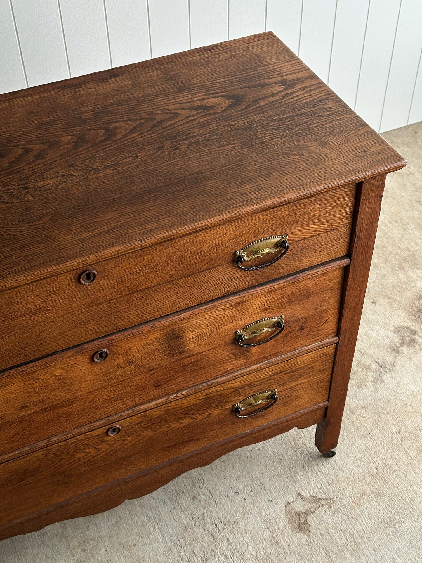 Antique Oak Three-Drawer Chest of Drawers, 19th Century