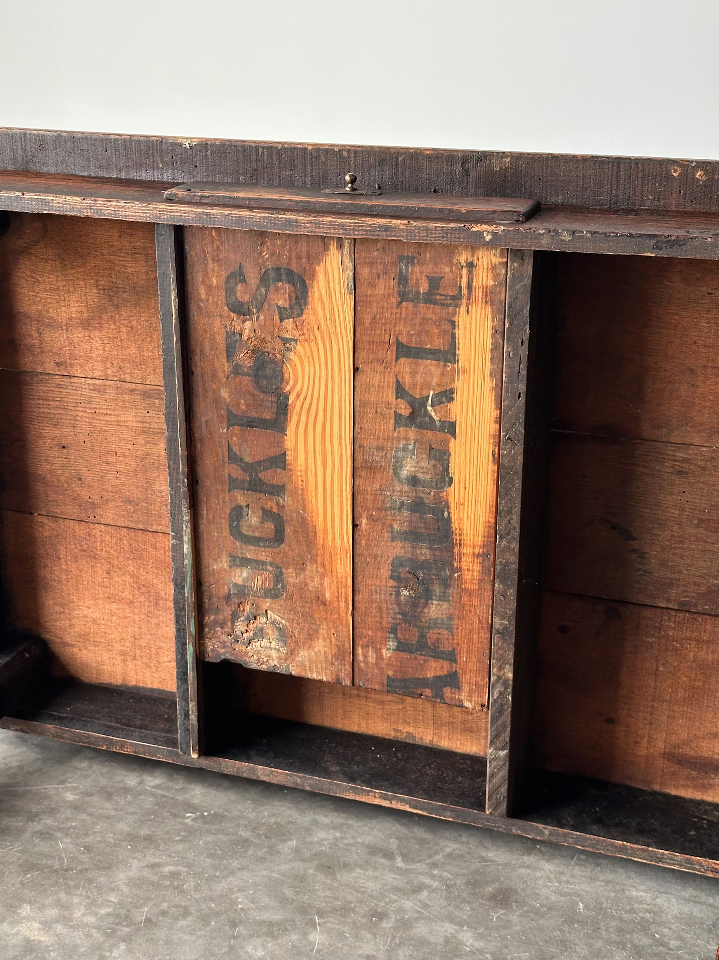 Antique American Country Store Oak General Table, Late 19th Century