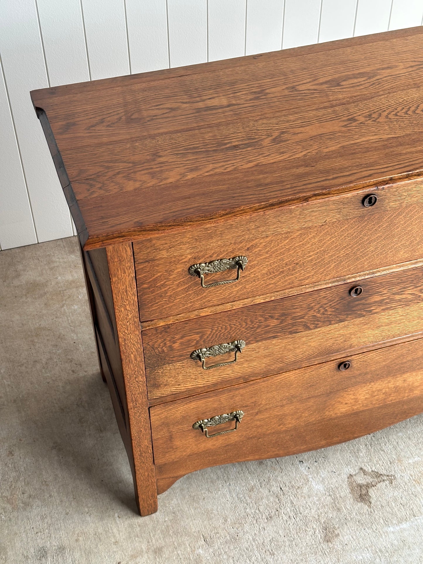 Late 19th Century Antique Oak Chest of Drawers