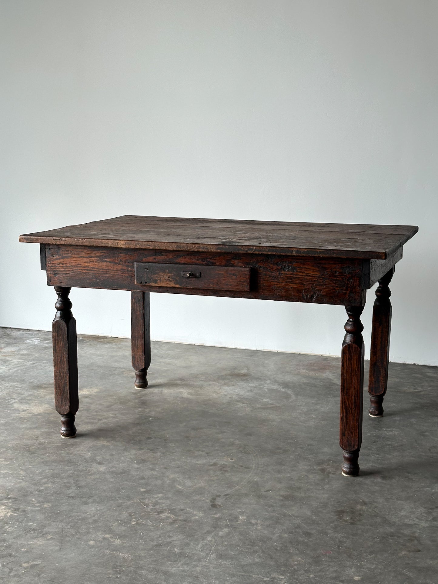 Antique American Country Store Oak General Table, Late 19th Century