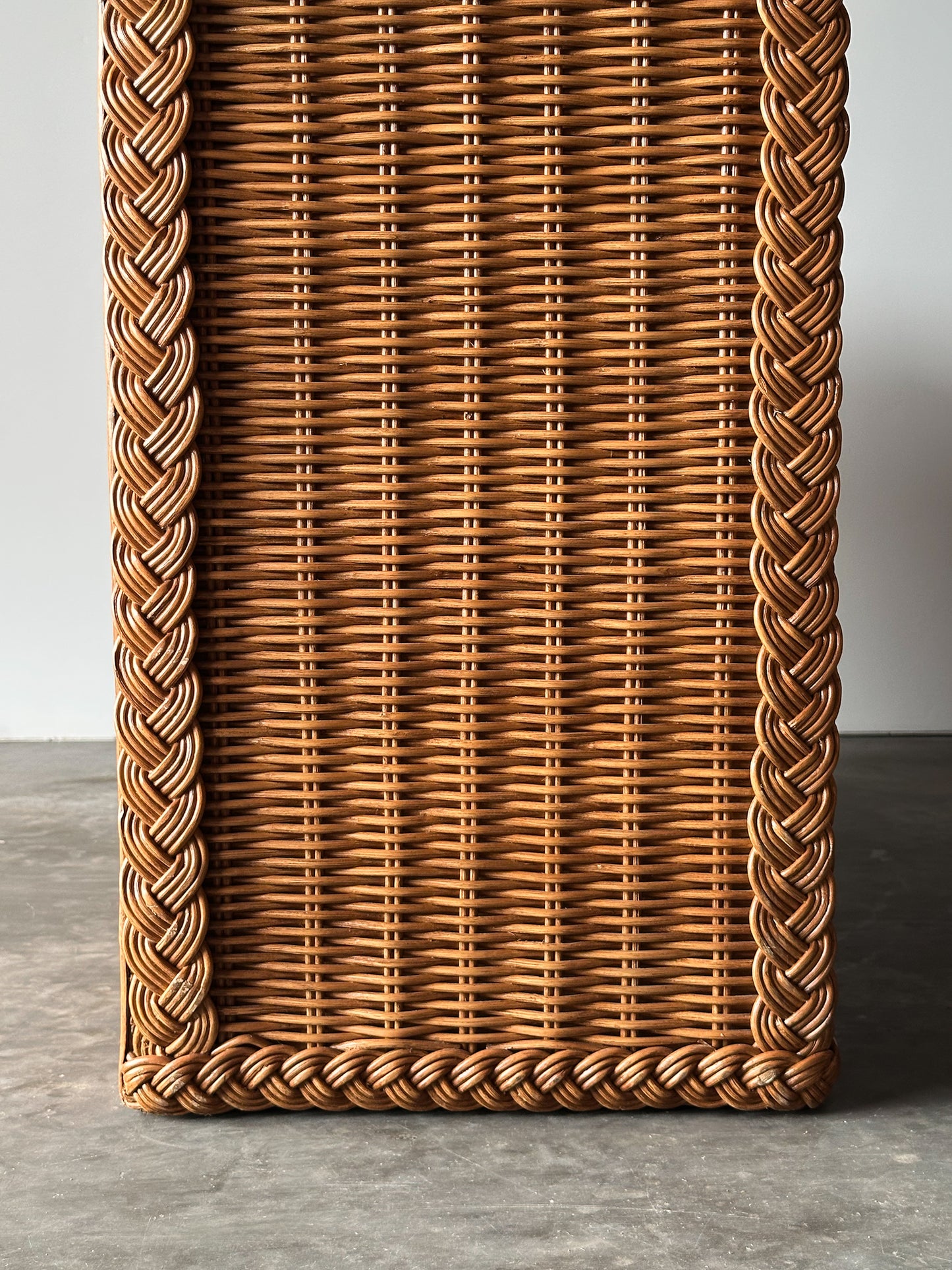 Vintage Woven Wicker Six-Drawer Dresser
