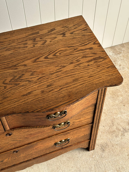 Late 19th Century Antique Serpentine Oak Chest of Drawers