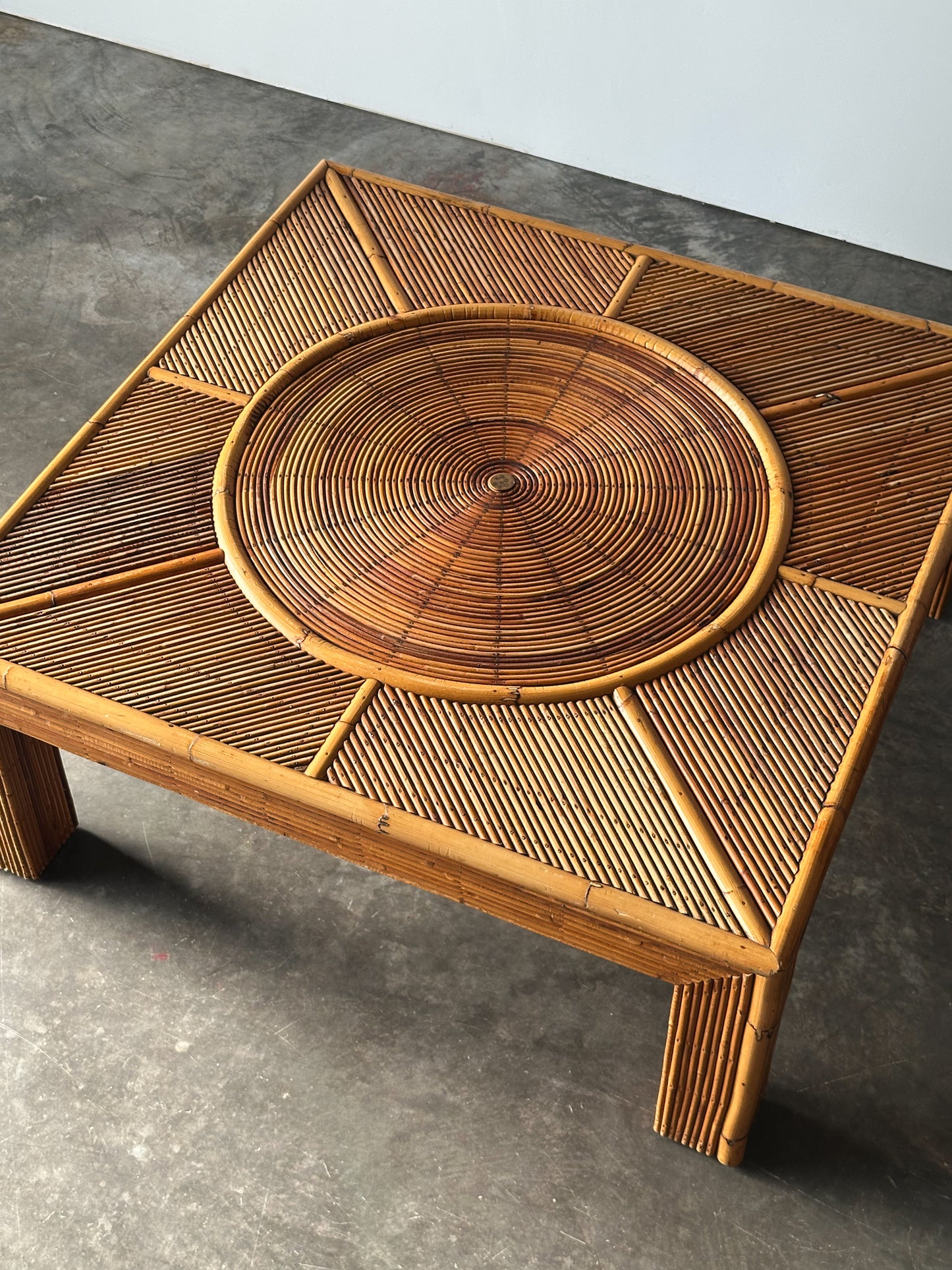 Sunburst Rattan Coffee Table, Attributed to Vivai Del Sud, Italy, 1970s