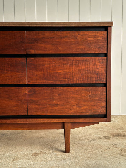 Mid-Century Walnut Nine-Drawer Dresser by Stanley, C. 1960s