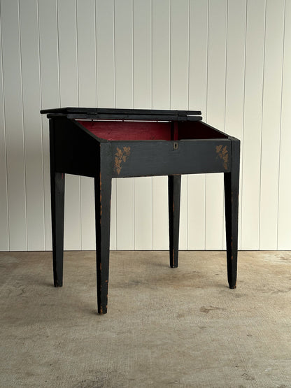 Early 19th Century Antique American Folk Art Painted Slant-Front Desk