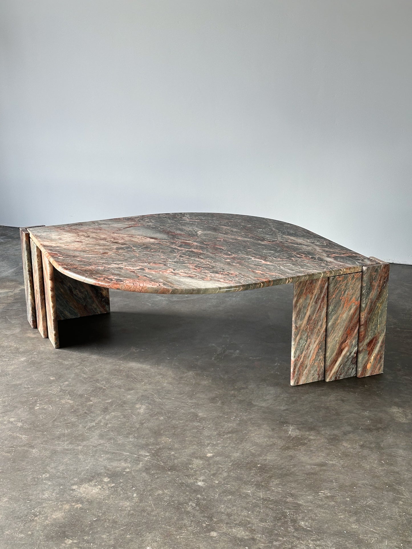 Fior Di Pesco Marble Sculptural Coffee Table, Italy, 1980s